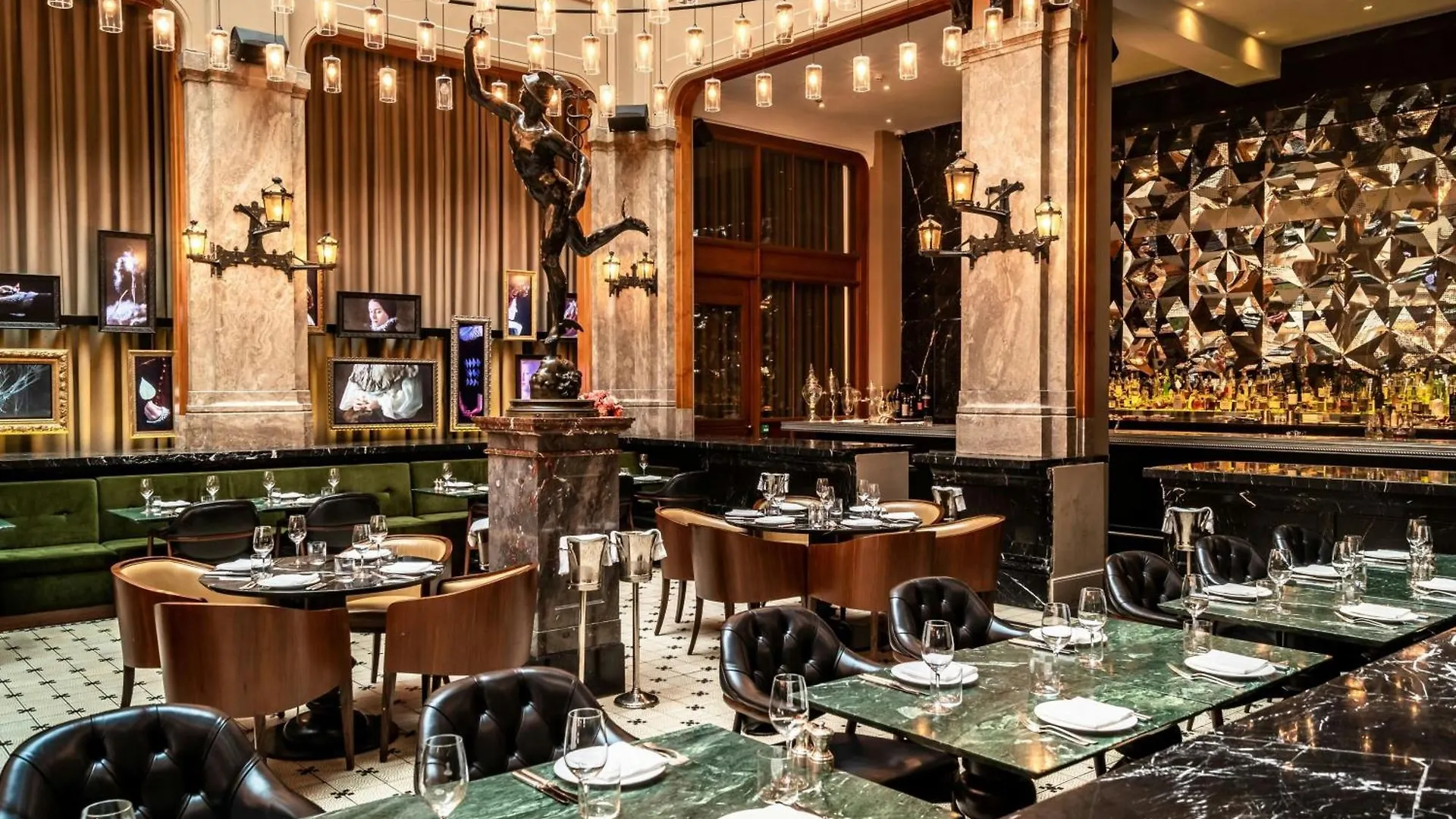 W Amsterdam Hotel