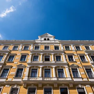 Lehrerhaus 2* Bécs