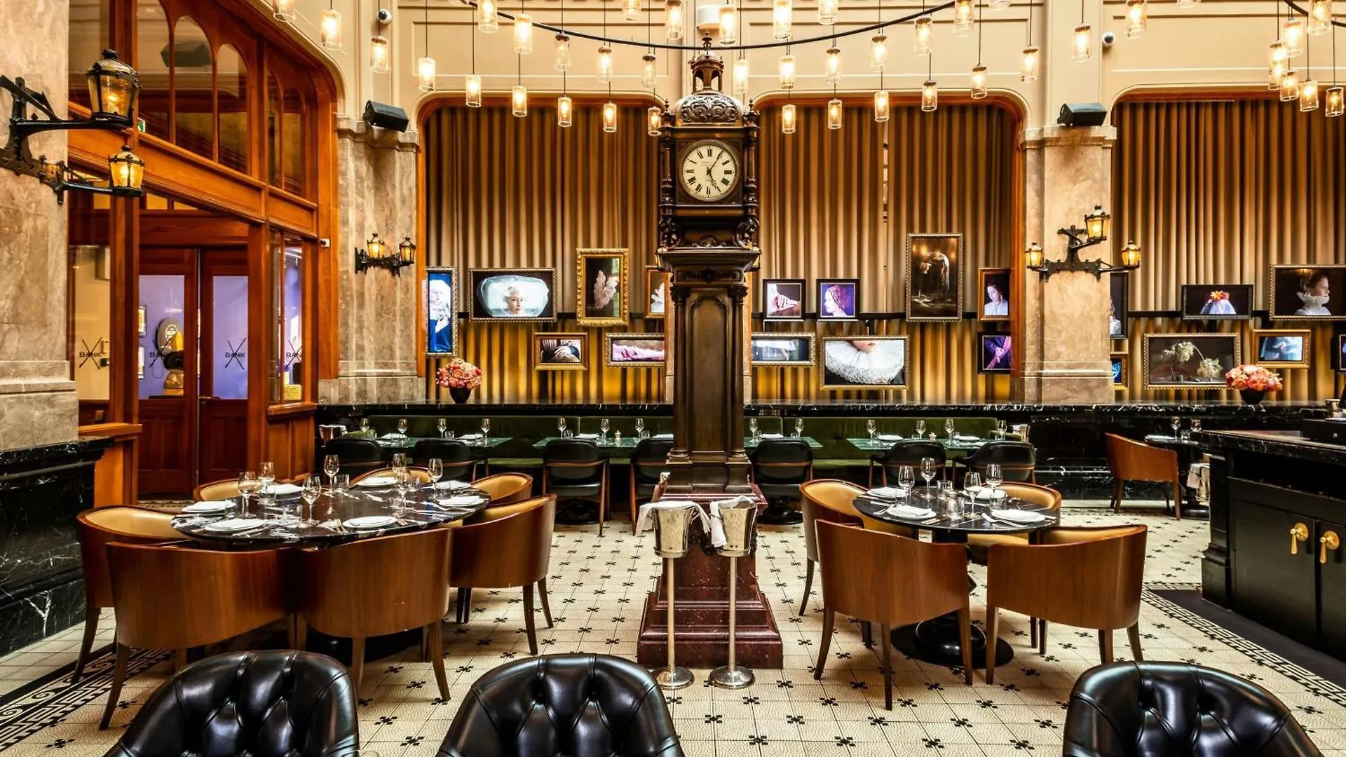 W Amsterdam Hotel 5*,